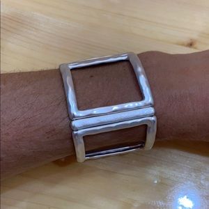 Silver stretch bangle style bracelet